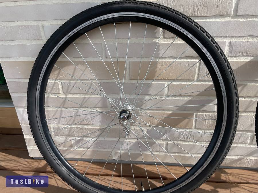 Eladó 622-es kerék szett