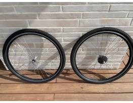 Eladó 622-es kerék szett