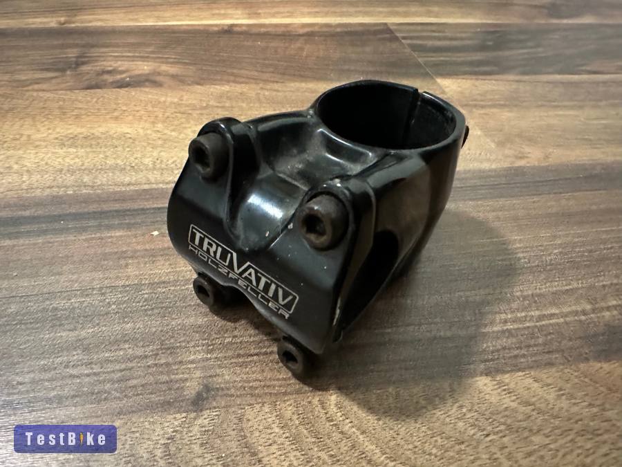 Eladó alkatrésznek 1,5” Manitou teleszkóp