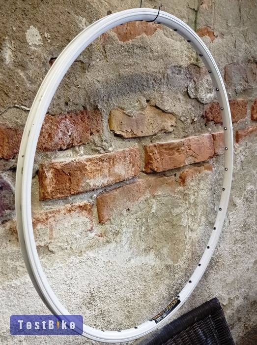 Eladó Ambrosio Excursion felni