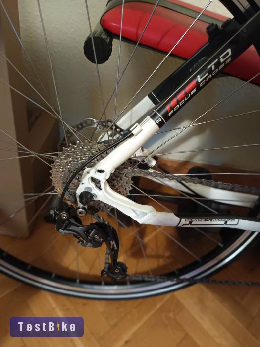 Eladó áron alul Focus trekking kerékpár