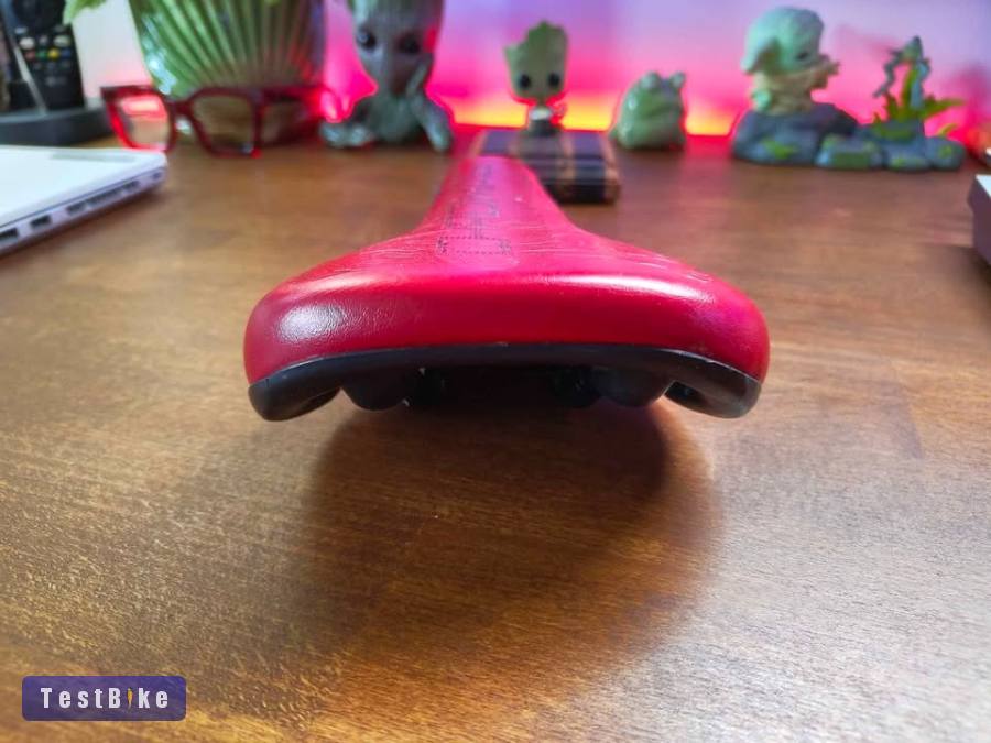 Eladó chromag overture nyereg