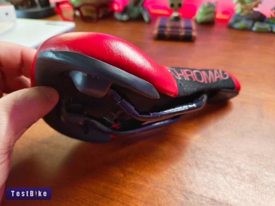 Eladó chromag overture nyereg