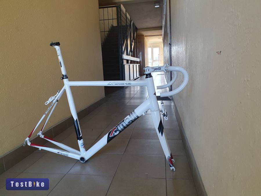 Eladó Cinelli Experience XL méretű (57cm) országúti vázszett