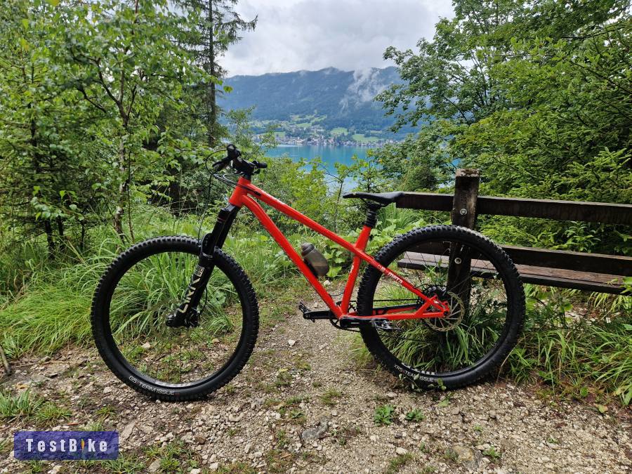 Eladó Commencal Meta HT AM – gyönyörű állapotban