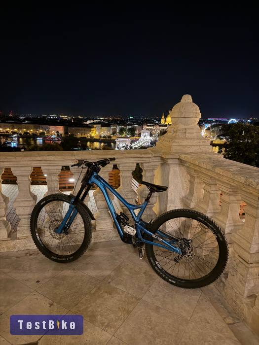 Eladó Commencal Suprem V4 DH