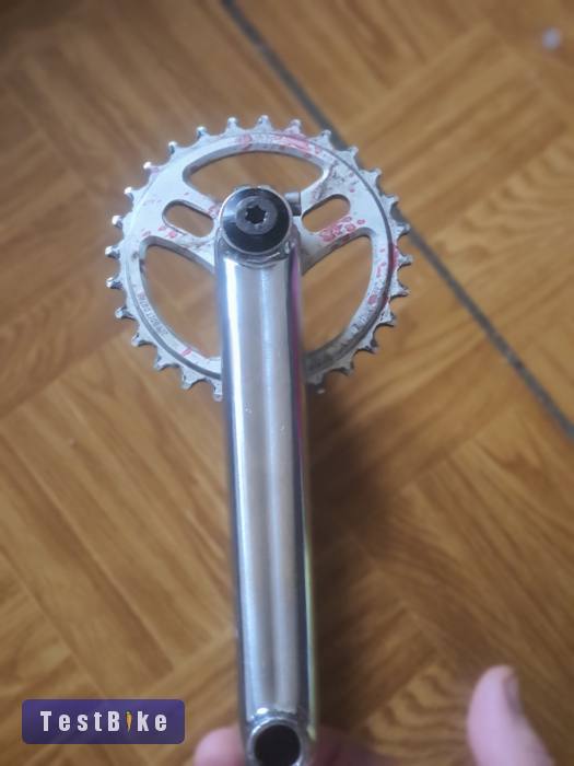 Eladó Crom gyári Salt plus hajtókar 