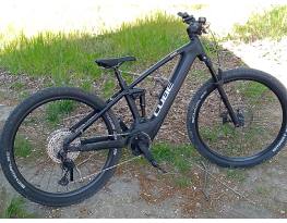 Eladó Cube Stereo Hybrid 120 SLX