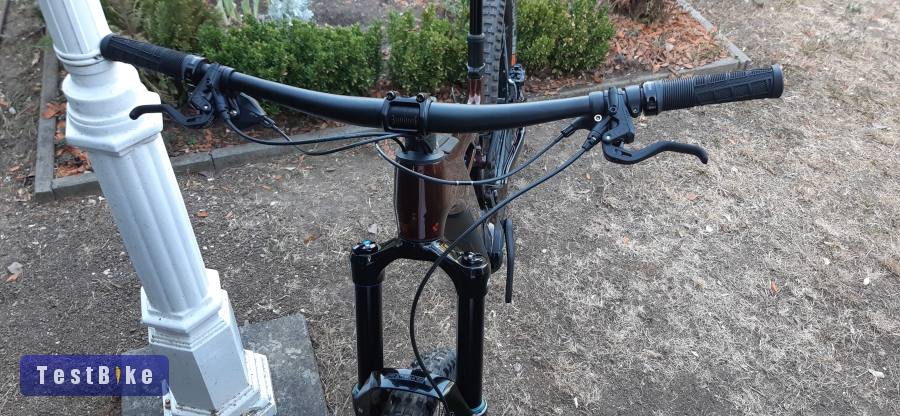 Eladó Cube Stereo Hybrid One77 HPC Race 800
