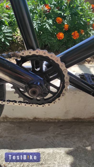 Eladó Dartmoor Yuki vázra épített Bmx