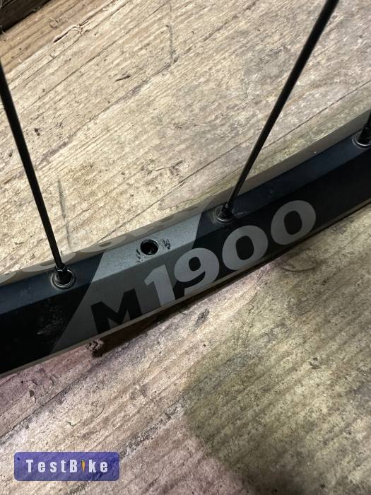 Eladó DT SWISS M1900 27.5 BOOST kerék