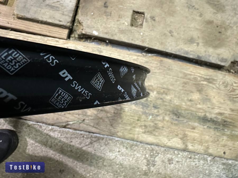 Eladó DT SWISS M1900 27.5 BOOST kerék