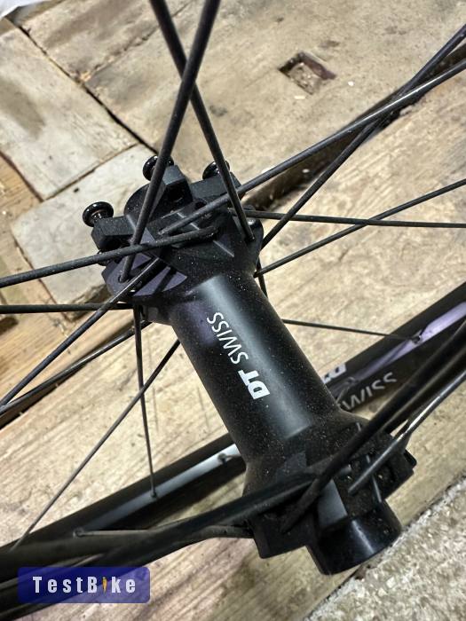 Eladó DT SWISS M1900 27.5 BOOST kerék