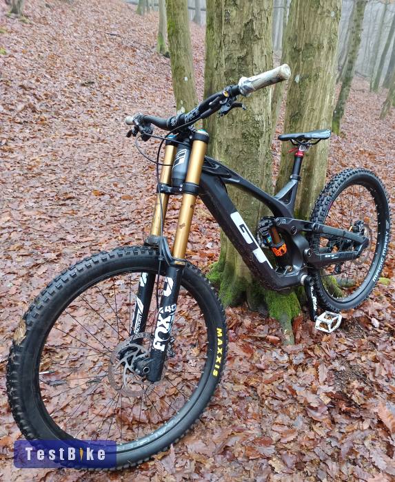 Eladó eggy 26-os Fox 40 kasima teleszkóp 