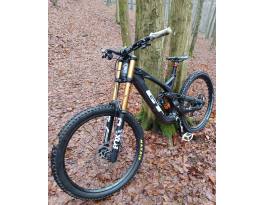 Eladó eggy 26-os Fox 40 kasima teleszkóp 