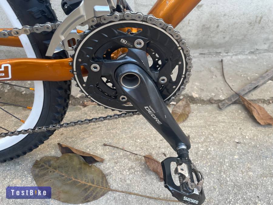 Eladó egy Focus Black Forrest 26” épített MTB