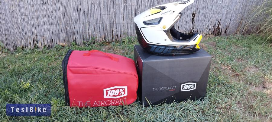 Eladó egy használt 100% Aircraft Carbon XL-es Bukósisak !!