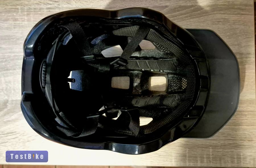 Eladó egy használt Abus  Modrop enduro sisak 
