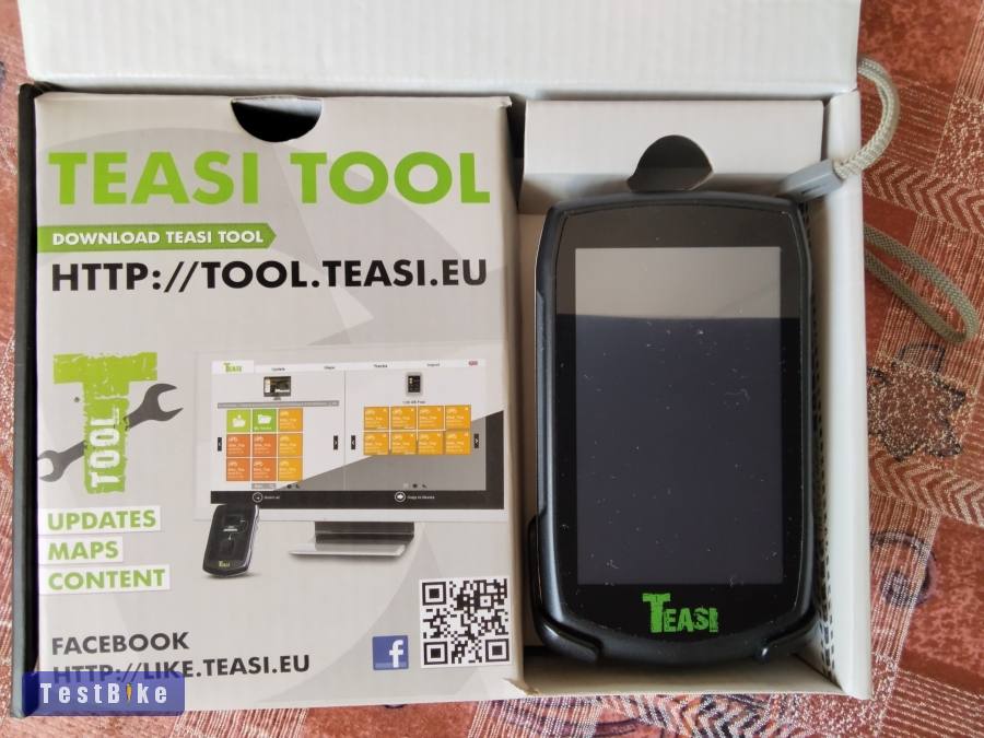 Eladó egy használt Teasi One2 GPS es navigációs készülék
