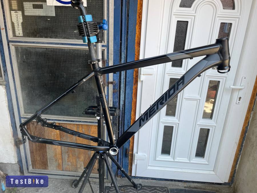 Eladó egy Merida Big.Seven XT Edition váz 27,5 M
