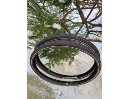 Eladó egy pár Schwalbe Winter 28"