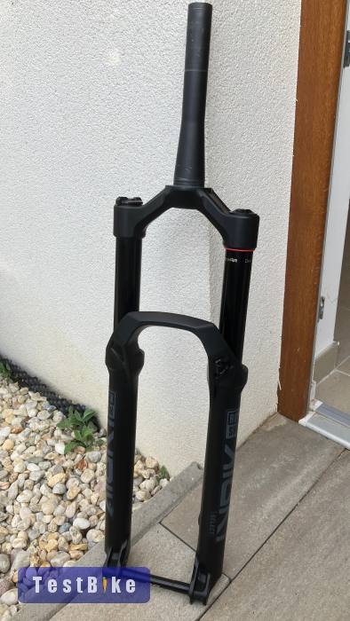 Eladó egy Rockshox Lyrik select charger rc 29" villa. 