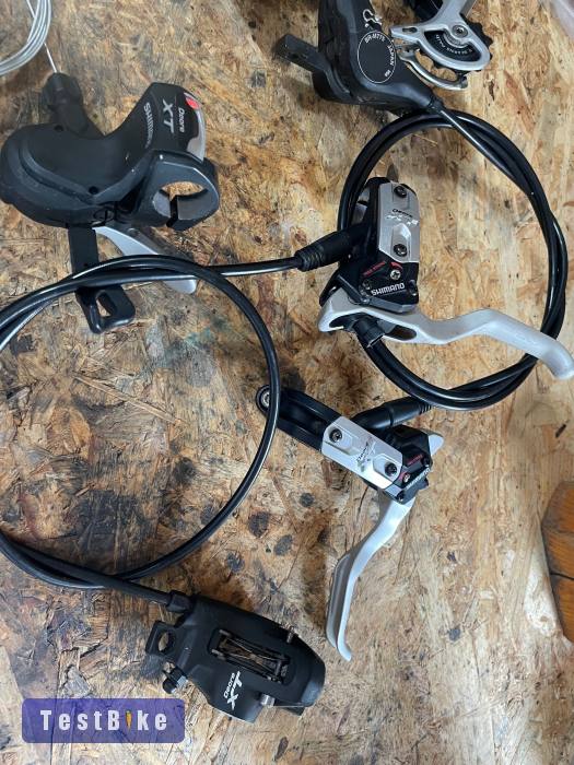 Eladó egy Shimano XT m775 hidraulikus fék