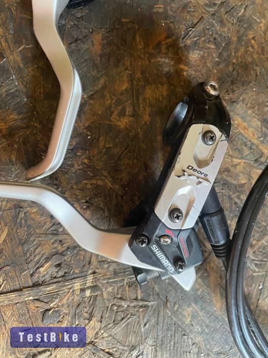 Eladó egy Shimano XT m775 hidraulikus fékek