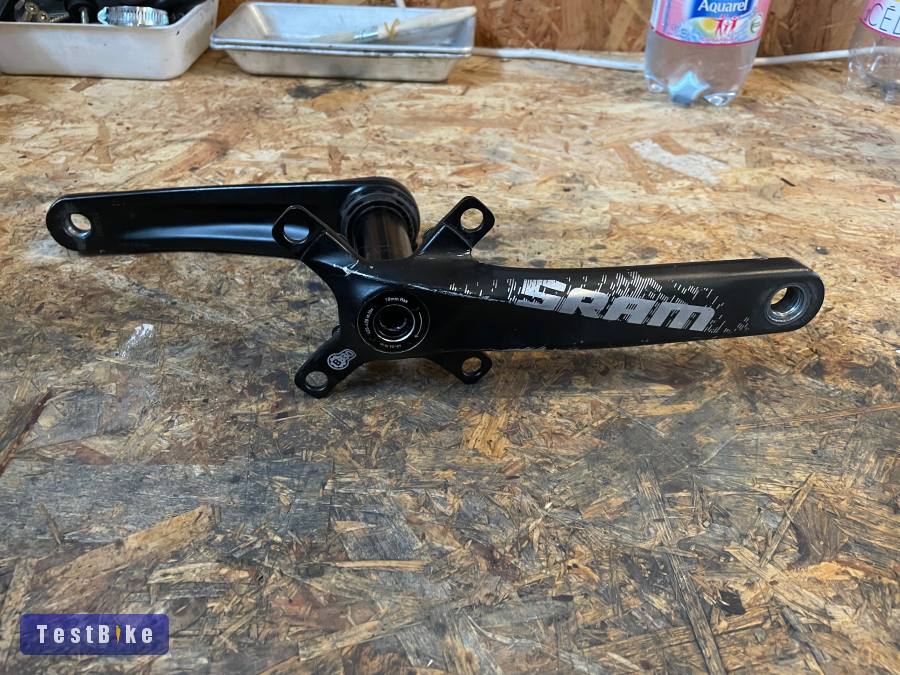 Eladó egy Sram X1 / X1 1400 BB30 170mm hajtókar