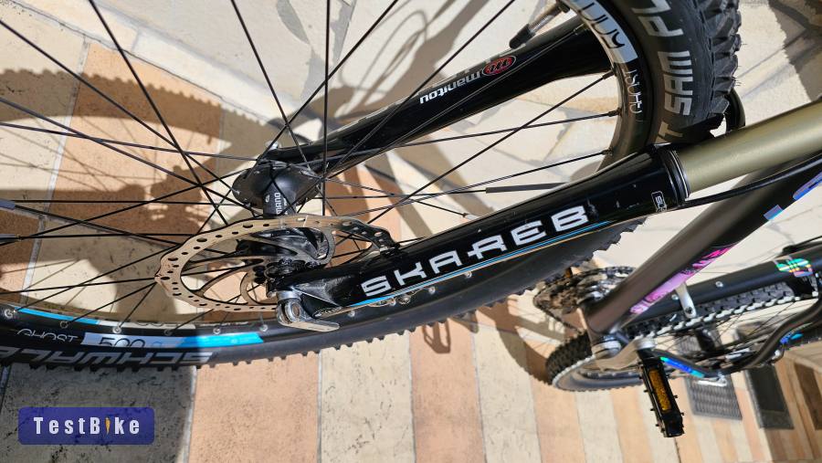 Eladó egyedi építésű Ghost 26" mountain bike.