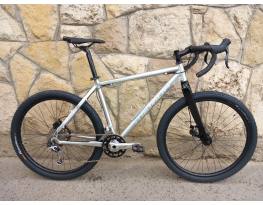 Eladó épített 27,5 Merida Monster Gravel Alu-Carbon kerékpár