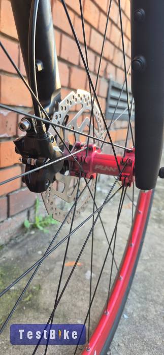 Eladó épitett specialized crosstrail