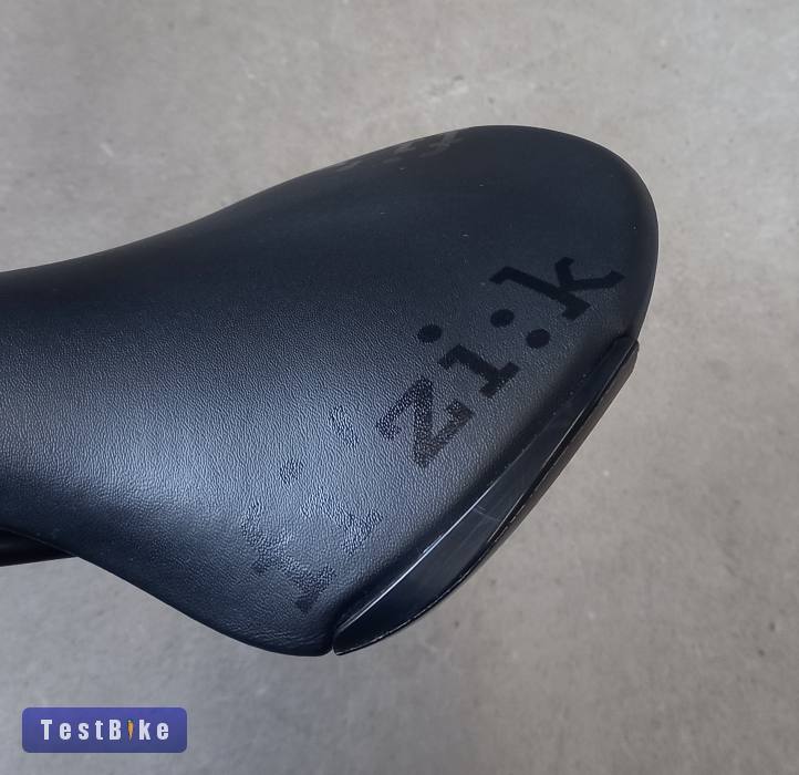 Eladó Fizik Aliante nyereg