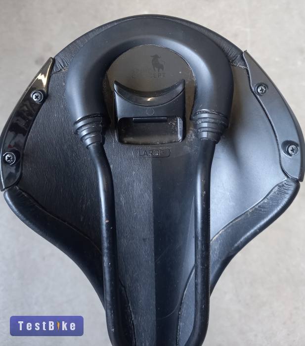 Eladó Fizik Aliante nyereg