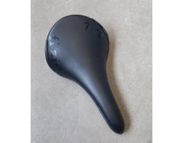 EladĂł Fizik Aliante nyereg