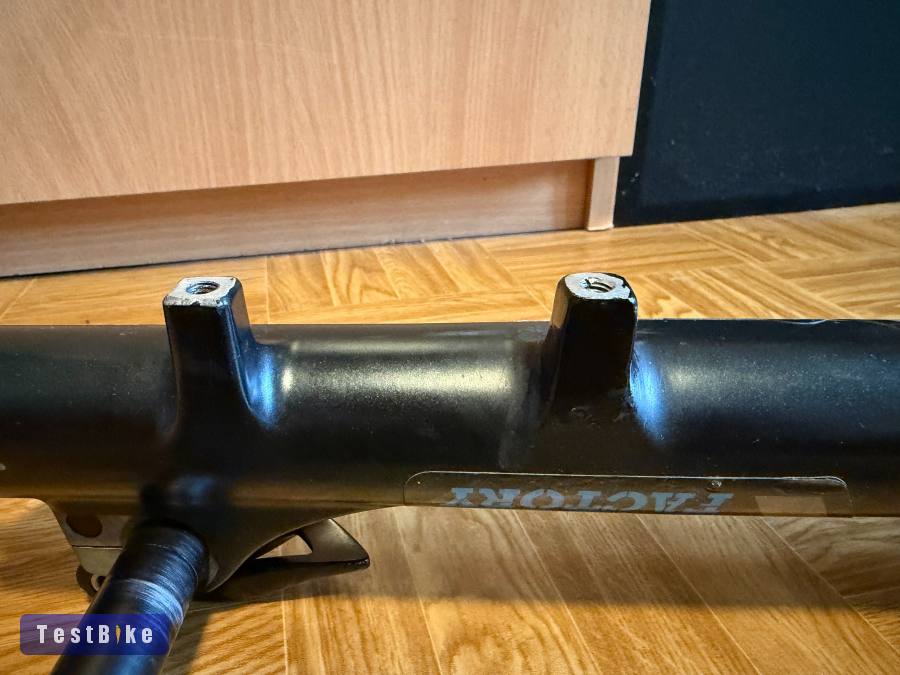 Eladó Fox 35 Factory RC2 Fit Air 26"