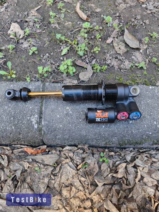 Eladó Fox DHX2 tag Fox rúgóval.