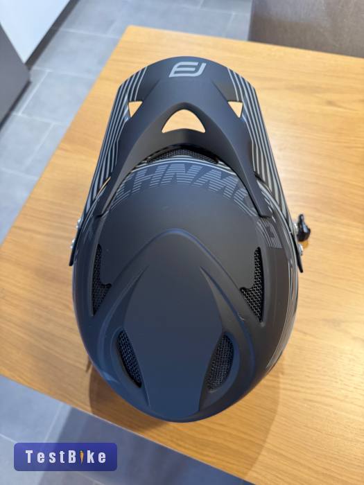 Eladó fullface DH sisak