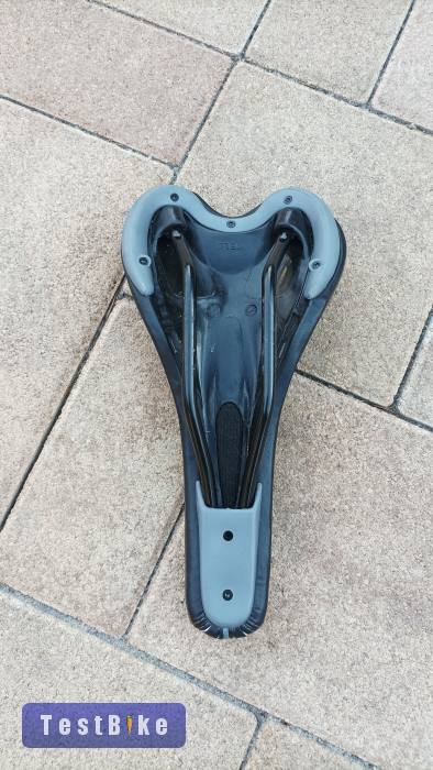 Eladó Funn Launch II nyereg 