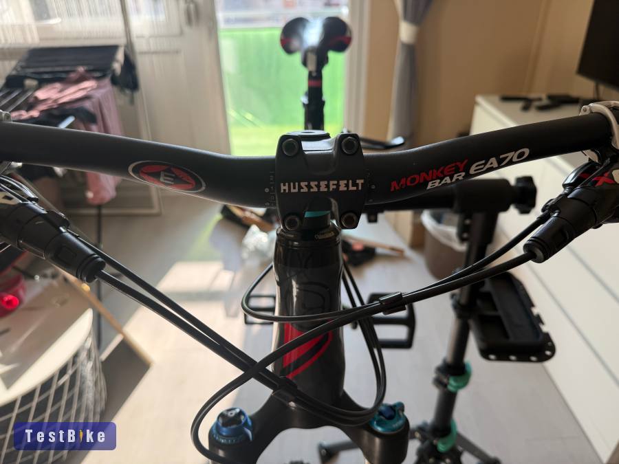 Eladó Ghost AMR Lector 9000 Carbon 26"