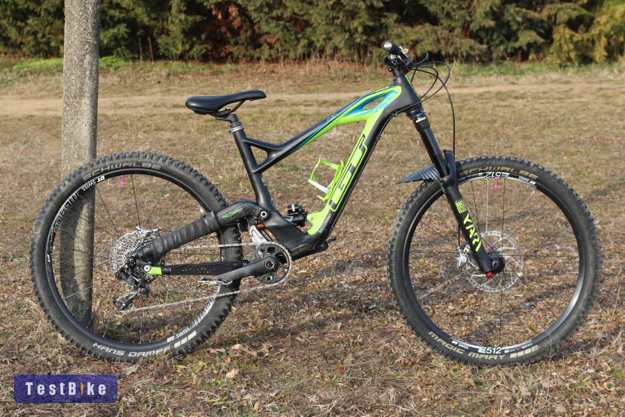 Eladó GT Force Carbon új alkatrészekkel!
