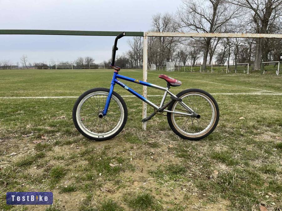 ELADÓ HASZNÁLT BMX 