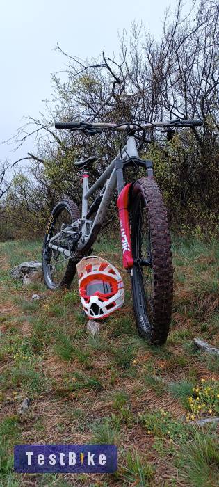 Eladó használt Kelly's thorx50 bicom.