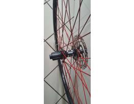 Eladó hátsókerék vagy csak a hátsó agy.