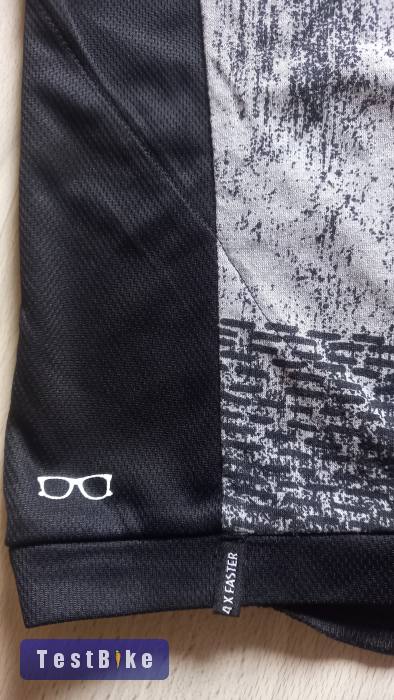 Eladó ION Scrub póló "S"