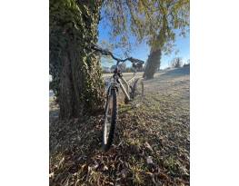 Eladó kerékpár jó felszeretséggel!