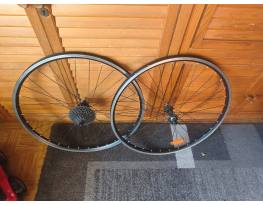 Eladó kerékpár kerék-szett Shimano agyakkal!