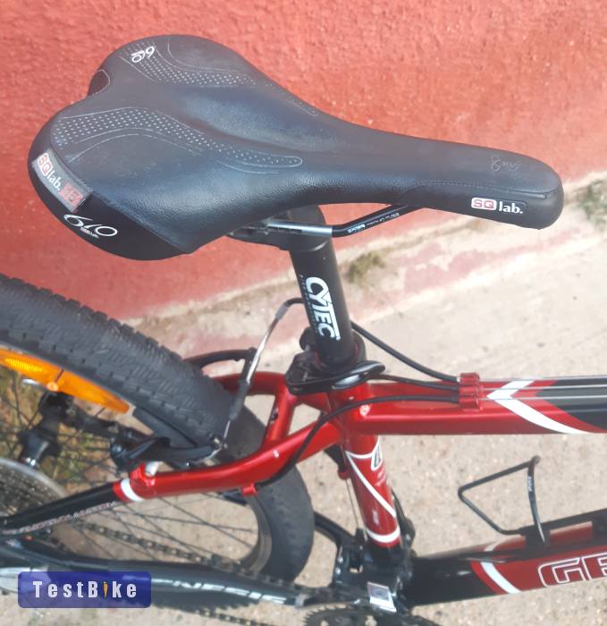 Eladó kisméretű Genesis Mtb