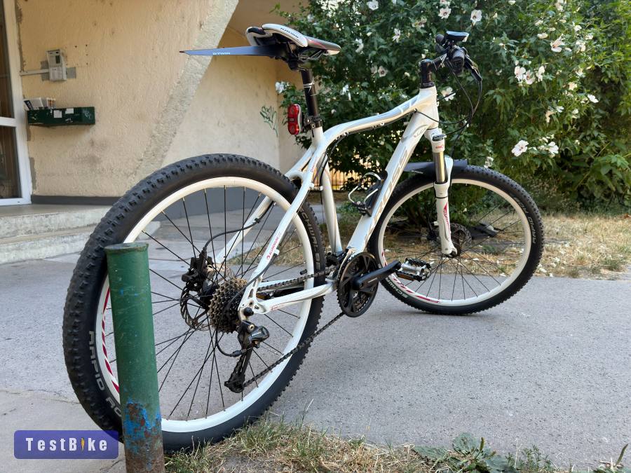 Eladó Kross Lea M 26"