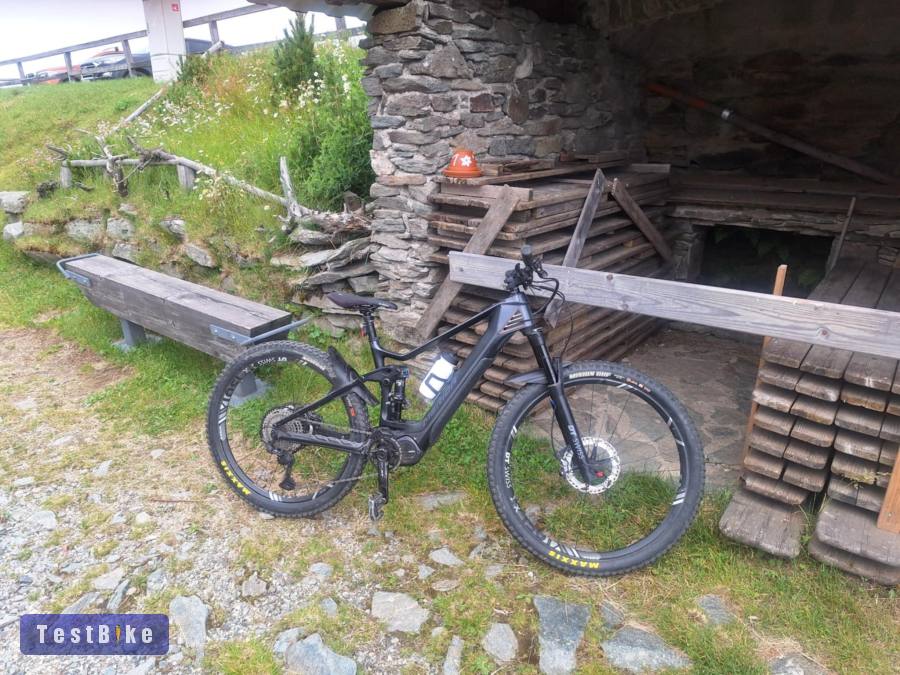 Eladó L méretben Merida eOne-Forty 9000emtb